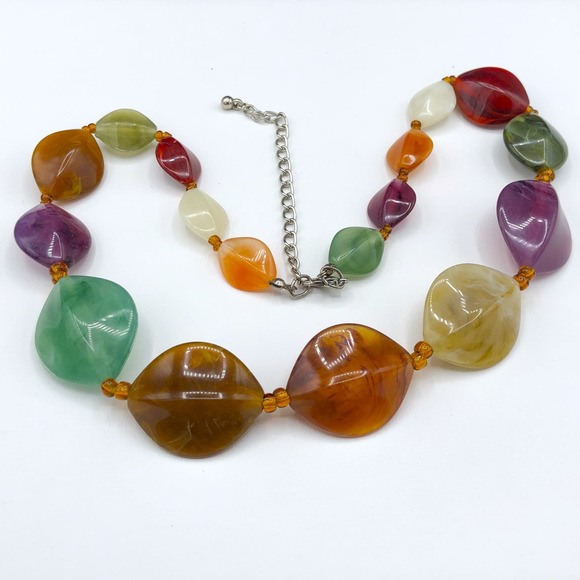 Vtg Multicolor Faux Agate Acrylic Necklace Lightweight Facet Swirl Lentil Beads - Picture 3 of 5